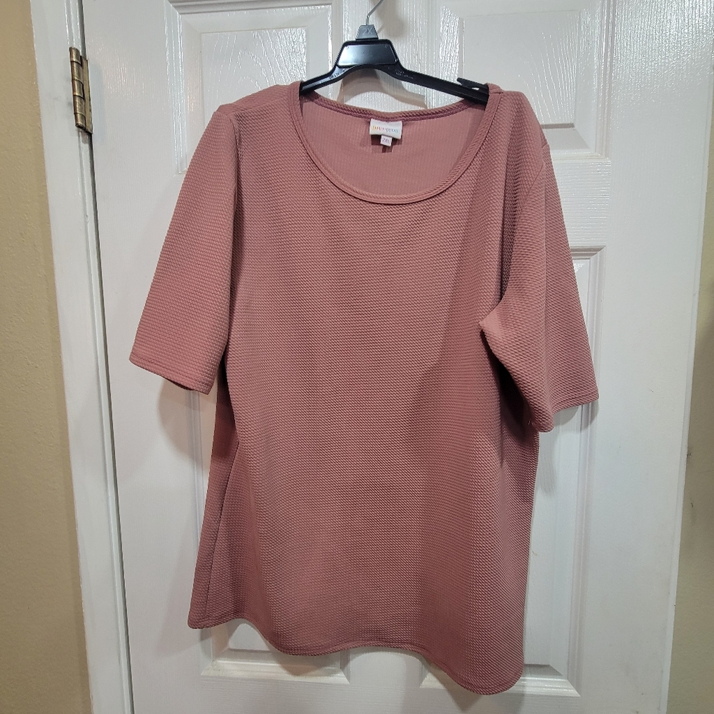 LuLaRoe Dusty Rose Short Sleeve Top, Size 2XL